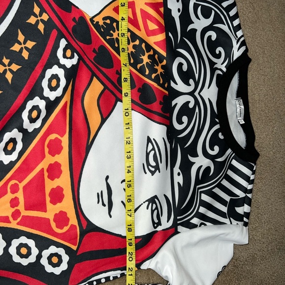 White Sweatshirt with Queen of Spades - Picture 4 of 5